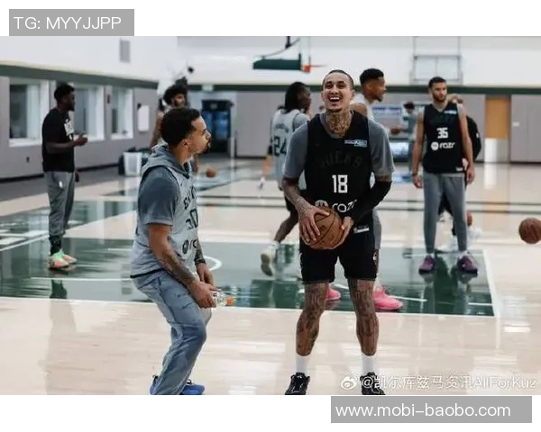 米德尔顿谈字母压力称雄鹿更需要库兹马而非自己